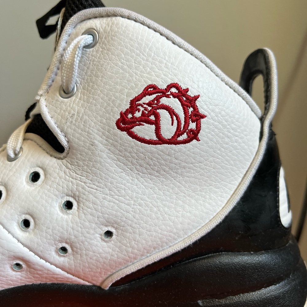 Men’s Nike Zoom Basketball Shoes 
NikeID Customize - Picture 7 of 15
